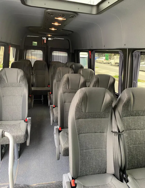 Микроавтобус (15 мест)